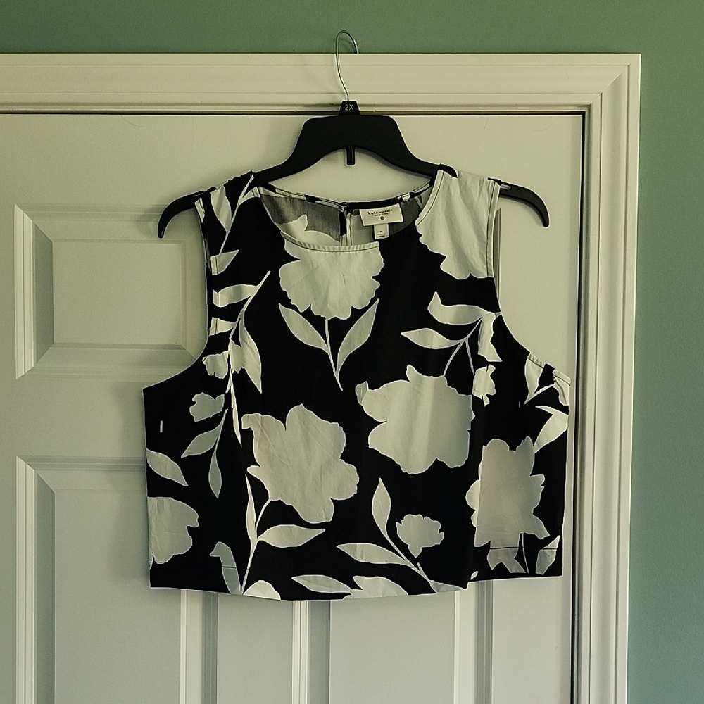 🌷CLASSIC🌷 Kate Spade Black and White color Scheme🌷Cropped Top